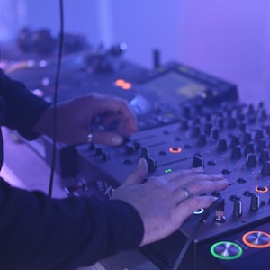 耶比耶比耶  (2014 DJ阿远 CLUB ReMix)